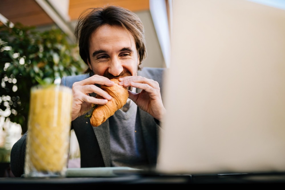 Wann ist bei Ihnen Frühstück-Zeit?